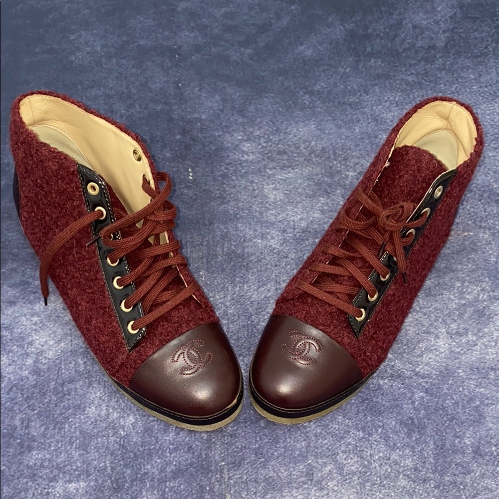 CHANEL Maroon Wool and Leather High-Tops - Picture 2 of 12
